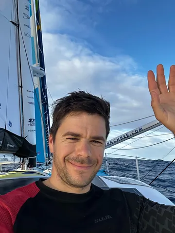 14 NOVEMBRE 2024 : Photo envoyée depuis le bateau Groupe Dubreuil lors de la course à la voile du Vendée Globe le 14 novembre 2024. (Photo du skipper Sébastien Simon)