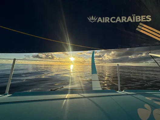 18 NOVEMBRE 2024 : Photo envoyée depuis le bateau Groupe Dubreuil lors de la course à la voile du Vendée Globe le 18 novembre 2024. (Photo du skipper Sébastien Simon)