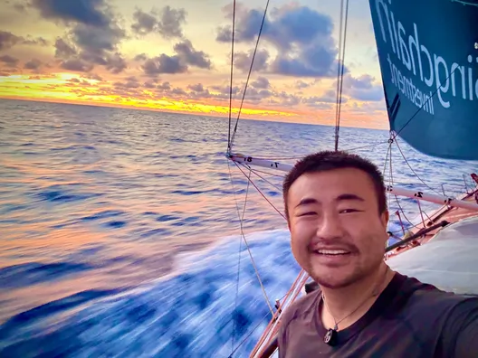 LE 27 NOVEMBRE 2024 : Photo envoyée depuis le bateau Singchain Team Haikou lors de la course à la voile du Vendée Globe le 27 novembre 2024. (Photo du skipper Jingkun Xu)