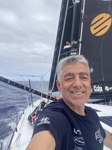 LE 29 NOVEMBRE 2024 : Photo envoyée depuis le bateau Coup de Pouce lors de la course à la voile du Vendée Globe le 29 novembre 2024. (Photo du skipper Manuel Cousin)