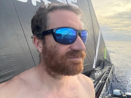 COURSE, 10 JANVIER 2025 : Photo envoyée depuis le bateau GUYOT Environnement - Water Family lors de la course à la voile du Vendée Globe le 10 janvier 2025. (Photo du skipper Benjamin Dutreux)
