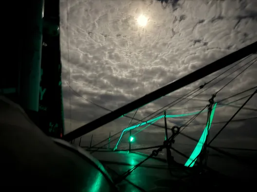 COURSE, 11 JANVIER 2025 : Photo envoyée depuis le bateau GUYOT Environnement - Water Family lors de la course à la voile du Vendée Globe le 11 janvier 2025. (Photo du skipper Benjamin Dutreux)