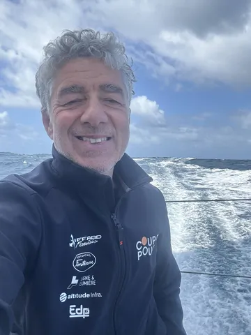 COURSE, 26 JANVIER 2025 : Photo envoyée depuis le bateau Coup de Pouce lors de la course à la voile du Vendée Globe le 26 janvier 2025. (Photo du skipper Manuel Cousin)