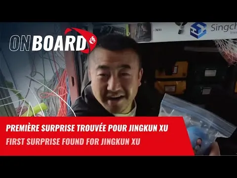 Première surprise trouvée pour Jingkun Xu | Vendée Globe 2024