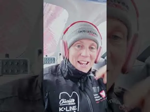 "Ça bombarde" pour Samantha Davies | Vendée Globe 2024