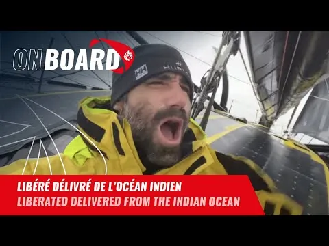 Alan Roura donne de la voix pour célébrer la fin de l'Indien ! | Vendée Globe 2024