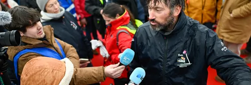 LES SABLES D’OLONNE, FRANCE - FEBRUARY 09, 2025 : Fives Group - Lantana Environnement skipper Louis Duc (FRA) is being interviewed by media after taking 26th place in the Vendee Globe, on February 09, 2025 in Les Sables d'Olonne, France - (Photo by Jean-Louis Carli / Alea)