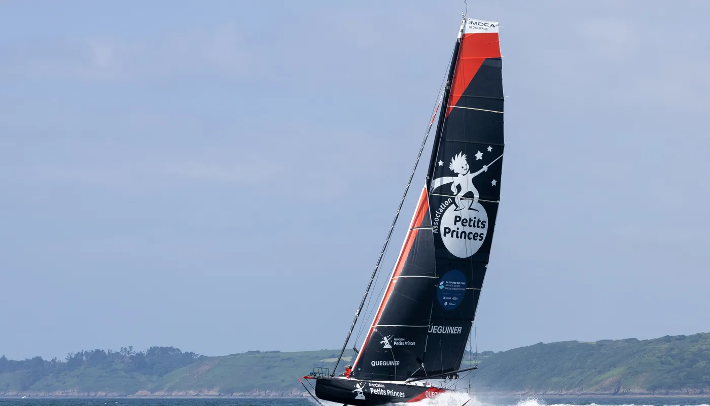 IMOCA Association Petits Princes - Quéguiner